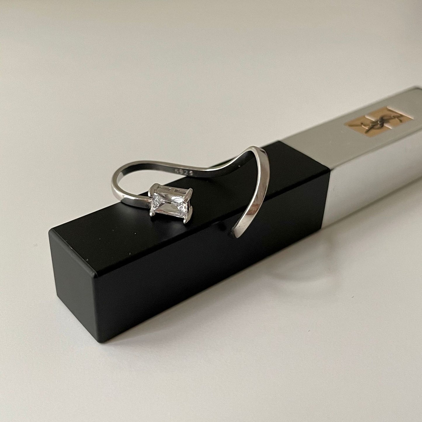 Orecchini da donna minimalisti in argento Sterling 925, placcati, geometrici, con zirconi cubici, a clip