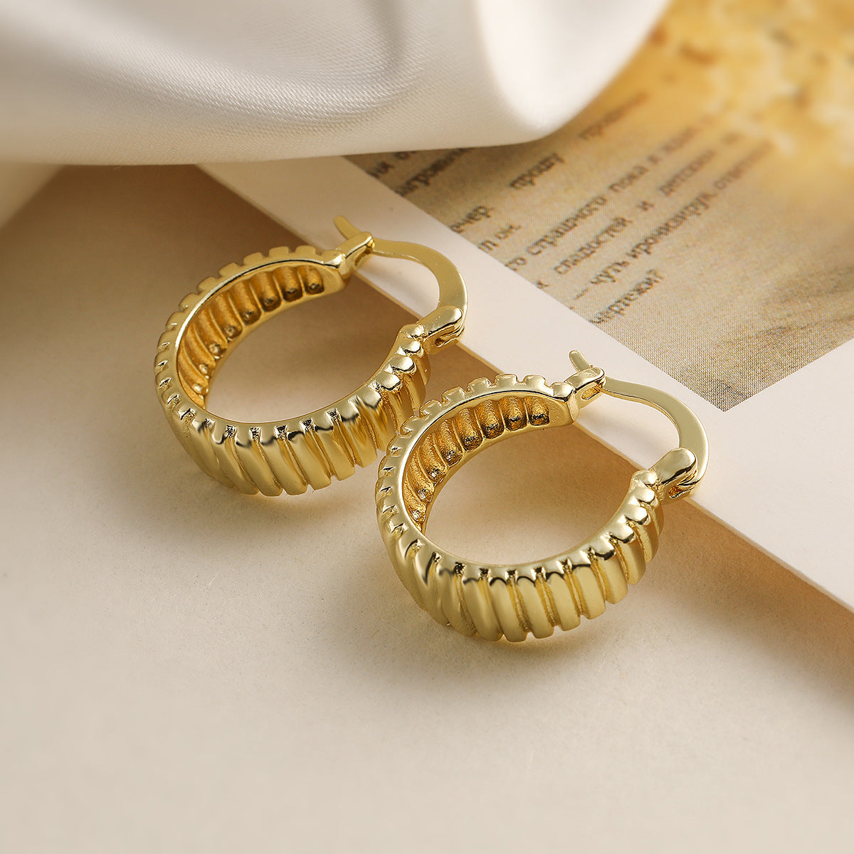 Minimalist Geometric Copper Earrings with Real Gold Plating for Women, Threaded Hoop Style