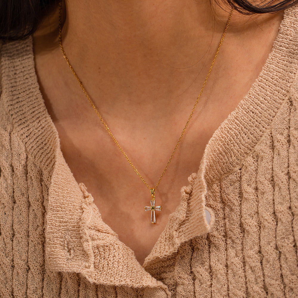 Minimalist Geometric Stainless Steel Pendant Necklace with 18K Gold Plating and White Zircon Inlay for Women