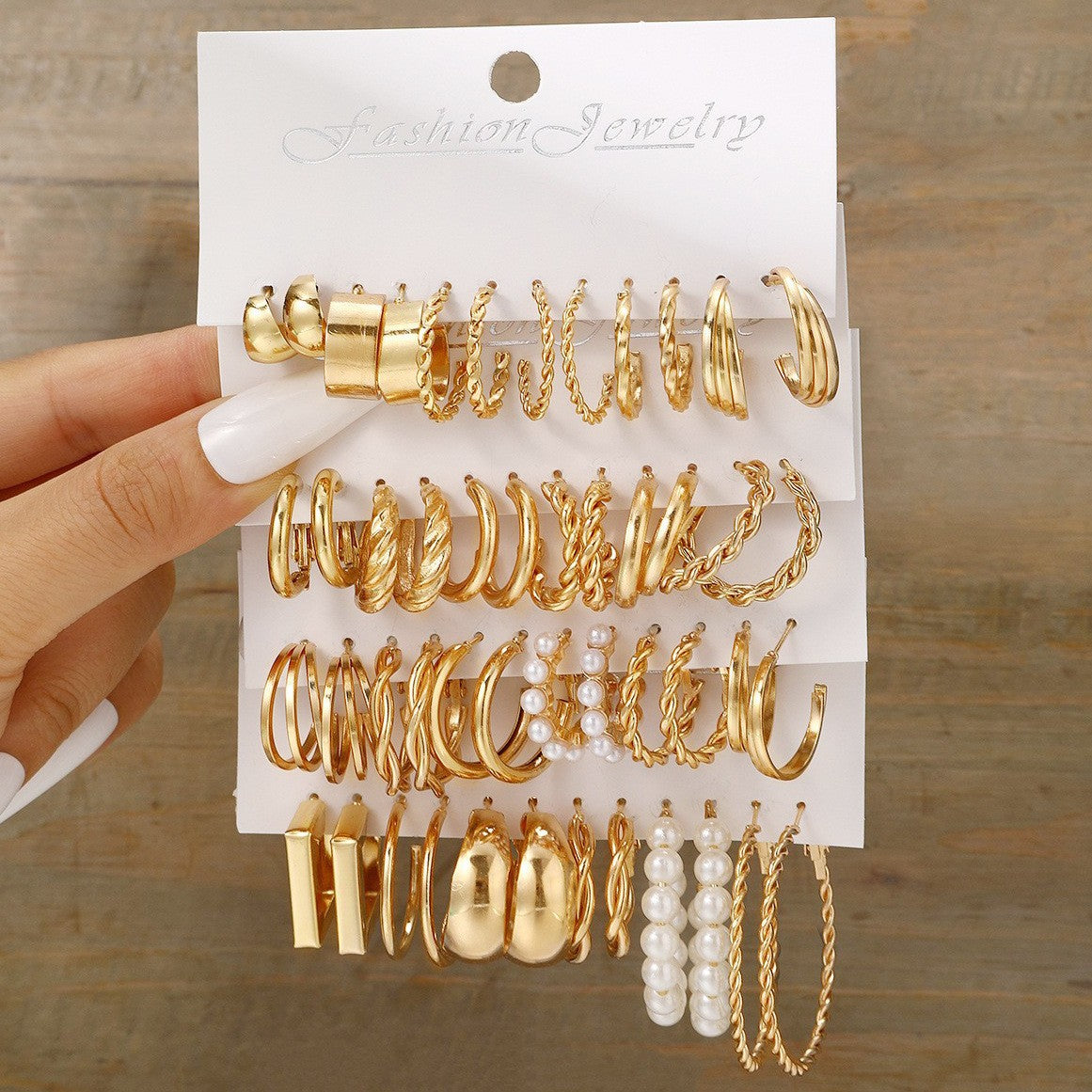 Fashion Geometric Round Gold Plated Zinc Alloy C-Shape Hoop Earrings with 925 Sterling Silver Posts