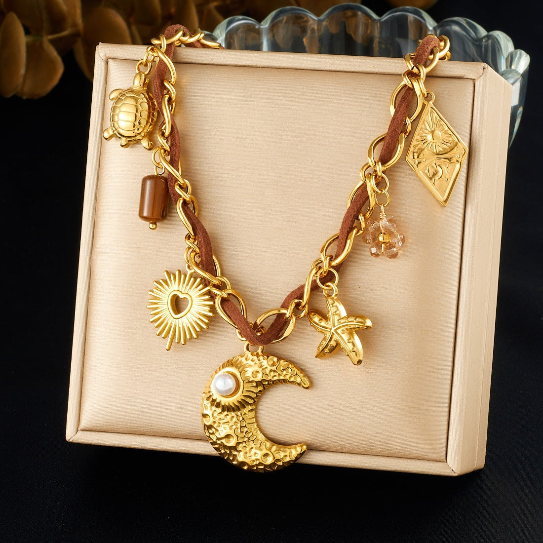 Vintage Elegant Gold Plated Stainless Steel Heart Star Moon Square Geometric Relief Cable Chain Necklace