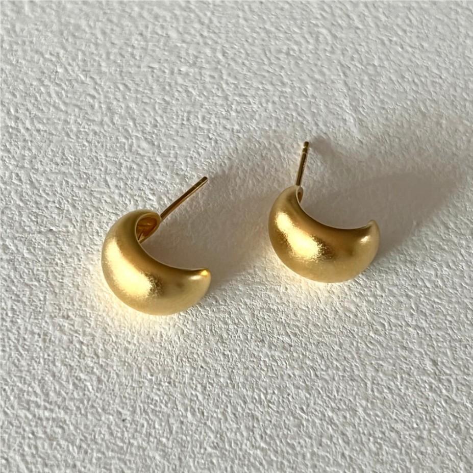 Orecchini a Cerchio Minimalisti Geometrici a U in Argento Opaco con Intarsio di Perle in Argento Sterling 925