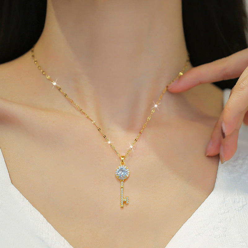 Luxury Geometric Rhinestone Collar Necklace in Titanium Steel with Moon Pattern