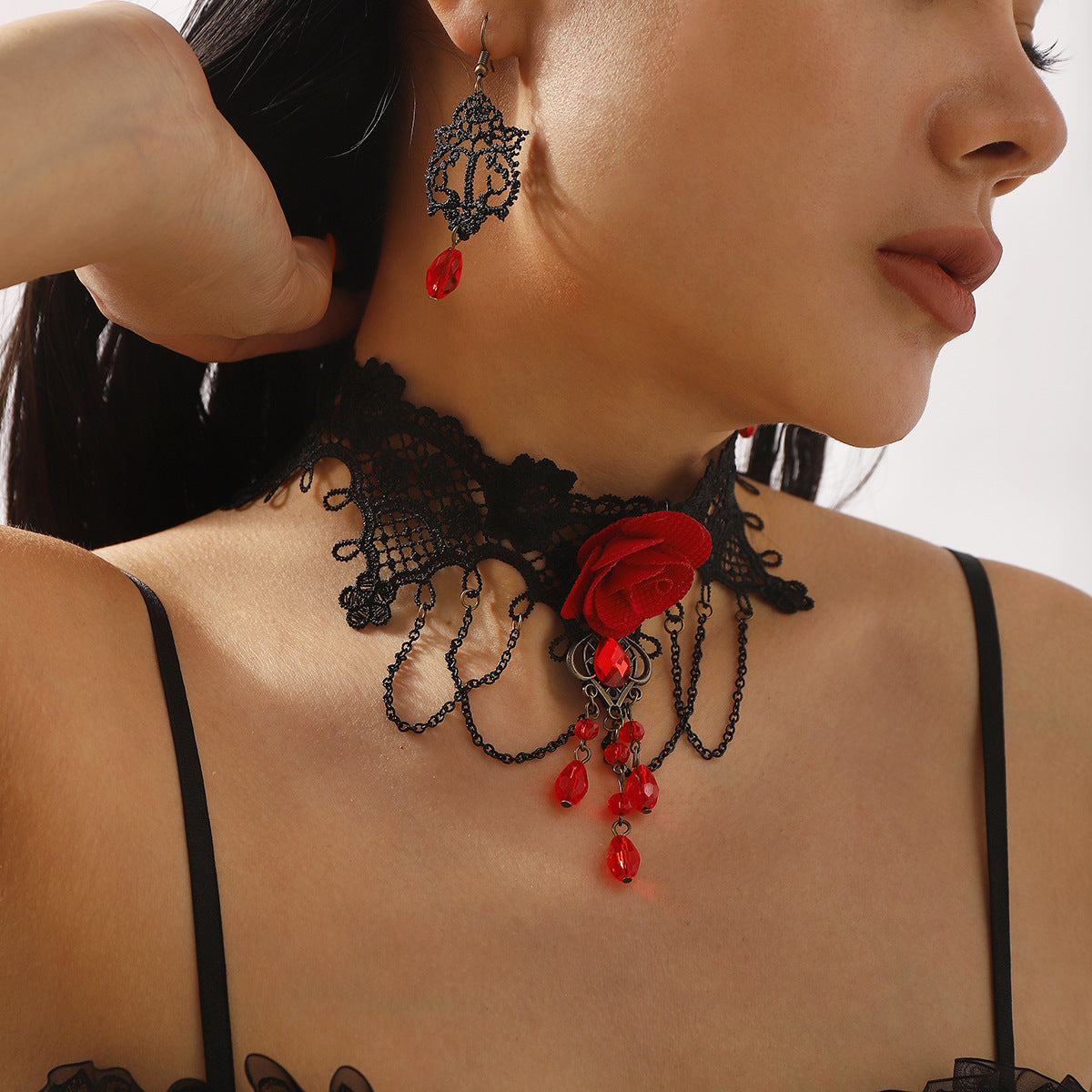 Set di collana e orecchini floreali in pizzo di rosa, dolci e grintosi, con dettagli in strass, per donna