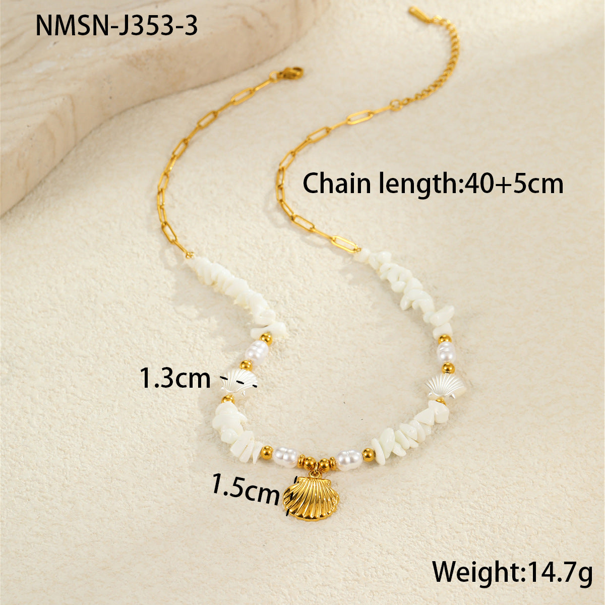 Fashionable Ocean-Inspired Shell and Starfish Pendant Necklace in Titanium Steel with 18K Gold Plating for Women