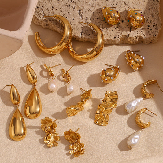 Pendientes de acero inoxidable geométricos de inspiración vintage con chapado en oro de 18 quilates, diseño colgante de lágrima texturizada y rectangular para mujer