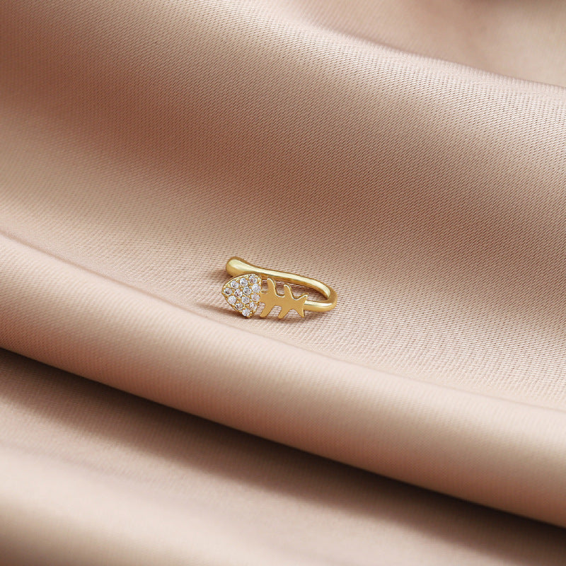 Minimalist Geometric U-Shaped Nose Clip Brass 18K Gold Plated Cubic Zirconia Adjustable Charm Bar