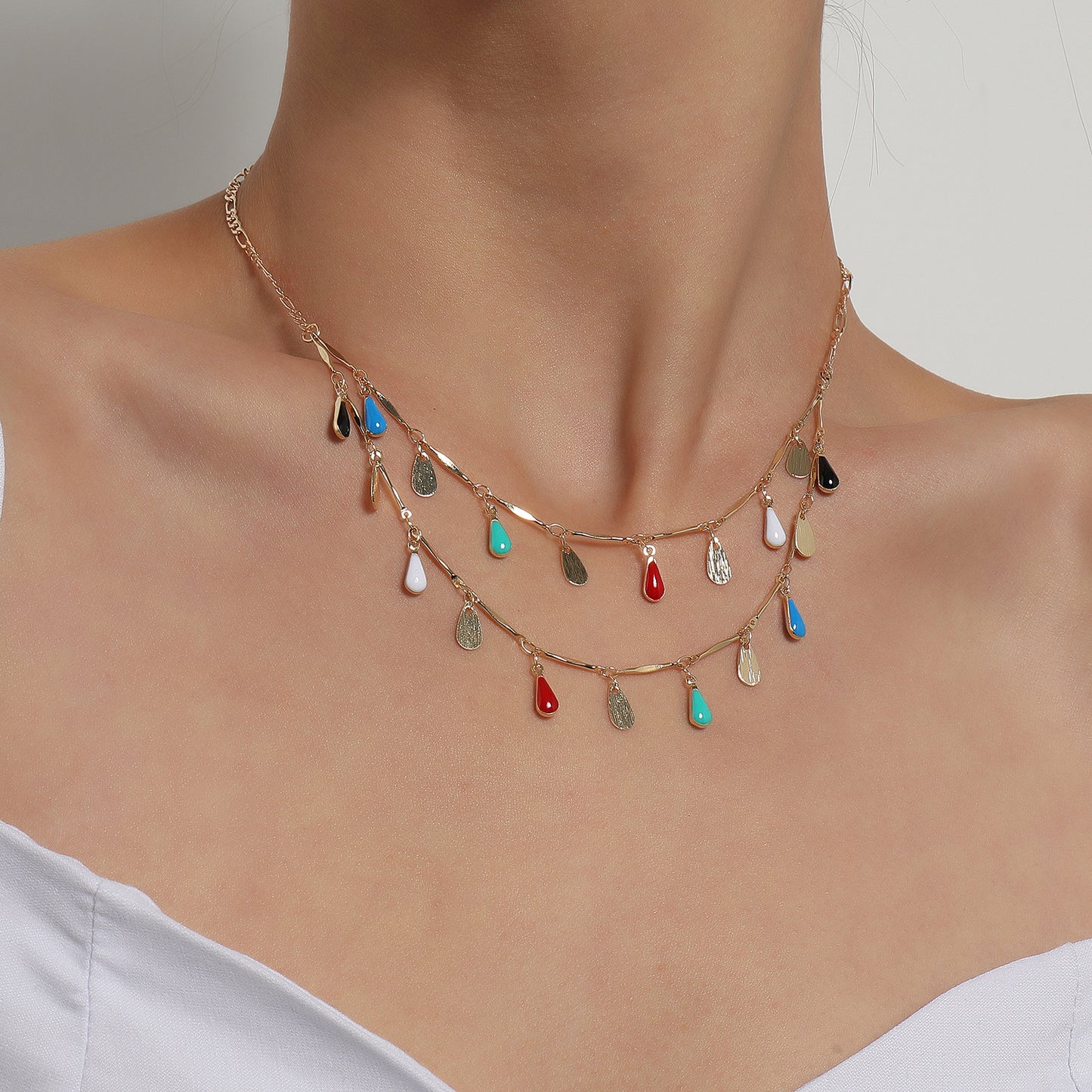 Minimalist Geometric Teardrop Pendant Necklace for Women Alloy Straight Tube Chain