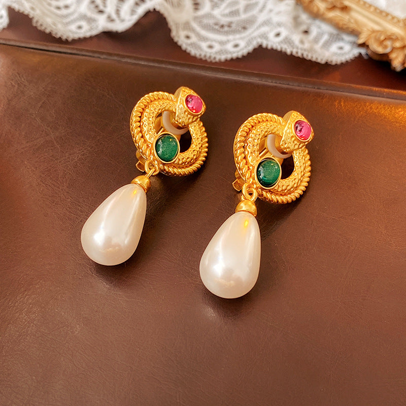 Orecchini a Cerchio Geometrici Artistici Vintage Stile Metà Secolo con Accenti di Perle, Base in Rame e Perni in Acciaio Elettroplaccato