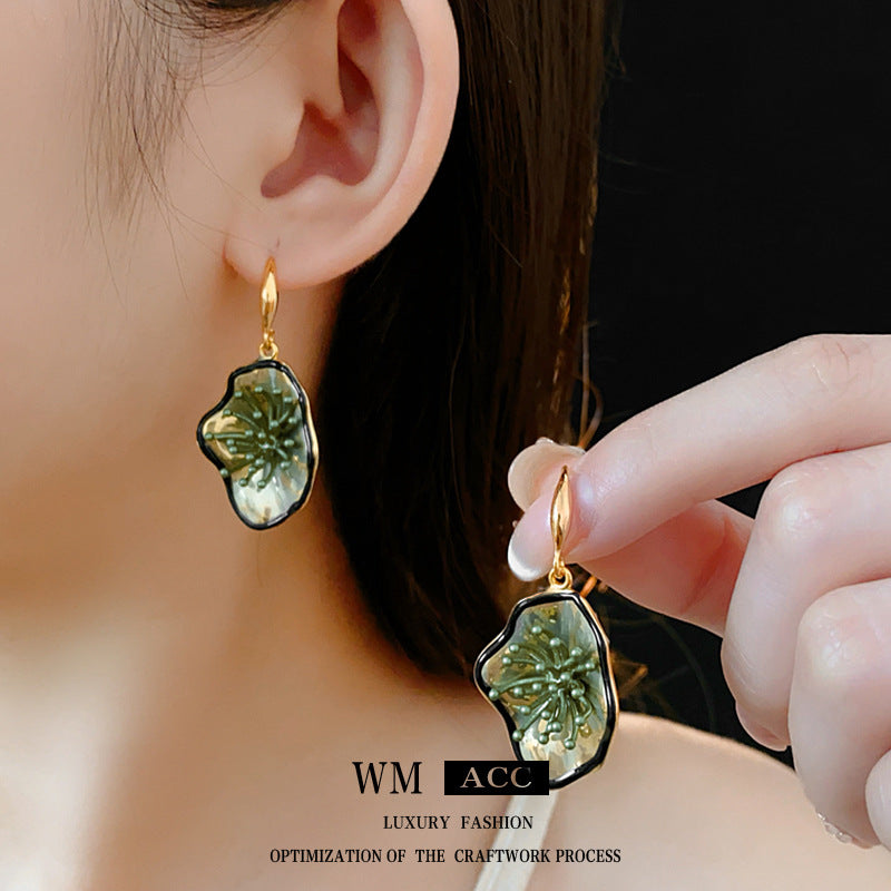 Vintage-Style Irregular Flower Geometric Earrings in Copper with Electroplating for Women