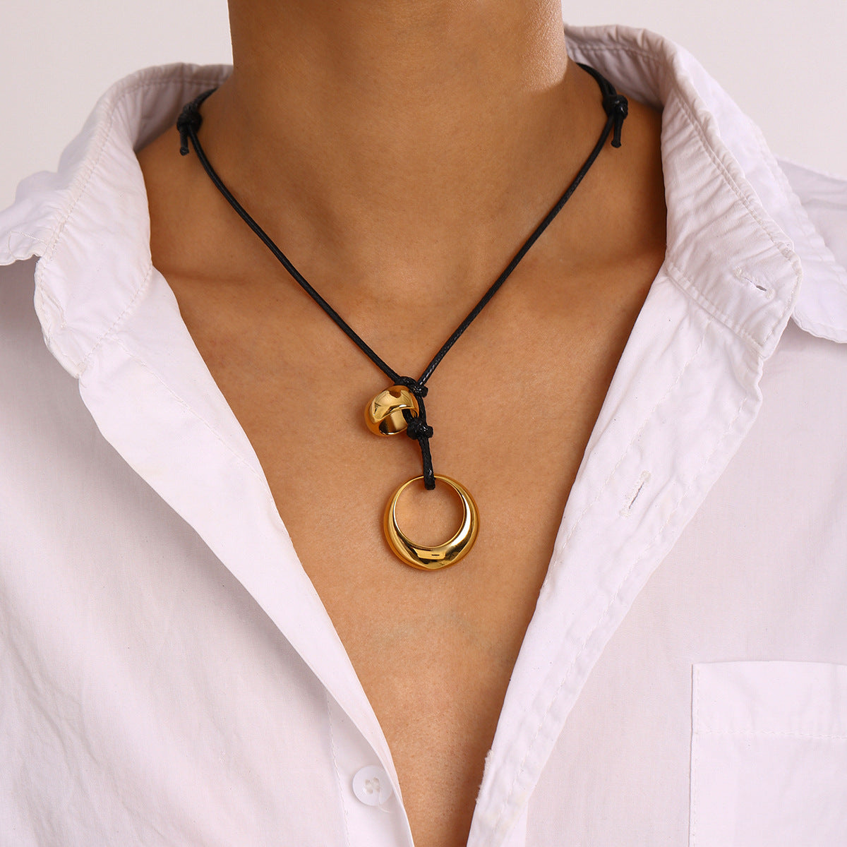Collana geometrica in acciaio inossidabile con pendente in acciaio al titanio, finitura galvanizzata, gioielli da donna alla moda stile ufficio