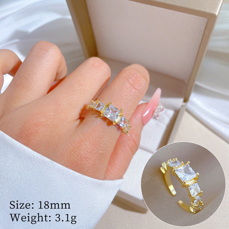 Minimalist Geometric Gold-Plated Brass Open Ring for Women with Crown Shape and Rhinestone Inlay