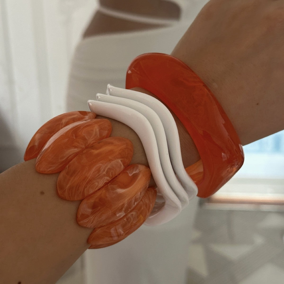 Casual Luxury Geometric Gradient Resin Drip Oil Bracelet