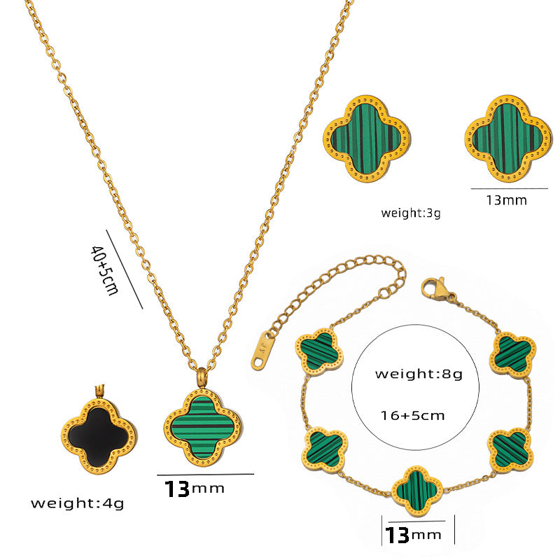 Set di Collane da Donna Minimaliste di Lusso con Cuore e Forme Geometriche in Acciaio al Titanio, Placcate Oro e con Catena a O