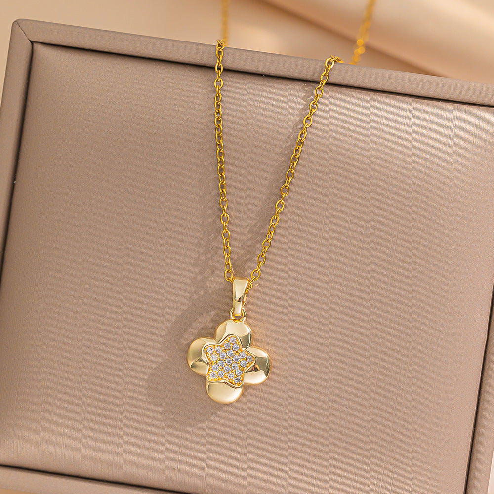 Minimalist Geometric Star and Four-Flower Titanium Steel Necklace for Women with Electroplated Finish and Snake Chain