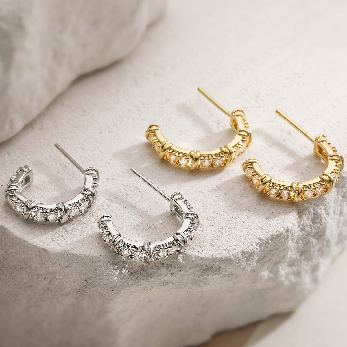 Minimalist Casual Geometric Brass Gold Plated Cubic Zirconia C-Shape Stud Earrings for Women