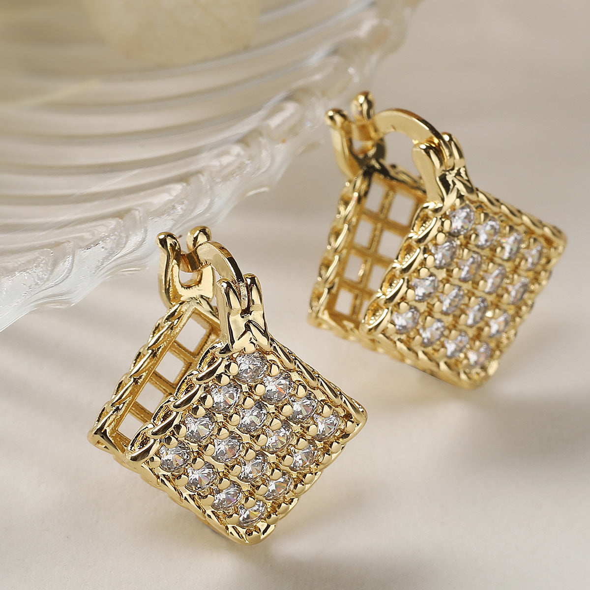 Minimalist 18K Gold Plated Brass Geometric Heart Earrings with Cubic Zirconia for Women