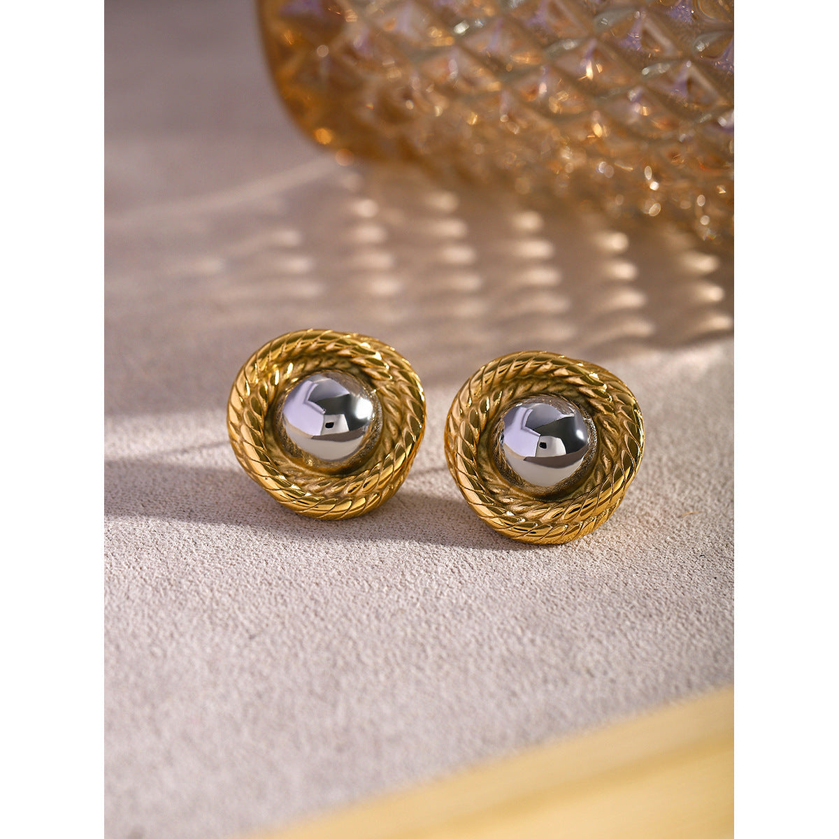 Trendy 18K Gold Plated Stainless Steel Round Threaded Texture Two-Tone Stud Earrings for Women
