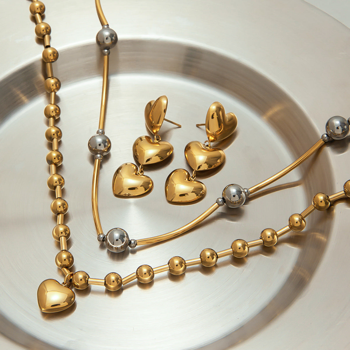 Minimalist Elegant Heart Stainless Steel Plated Necklace for Women