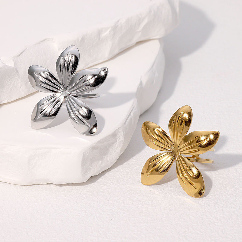 Minimalist Floral Open Ring for Women in Stainless Steel with Gold Plating Elegant Vacation Style