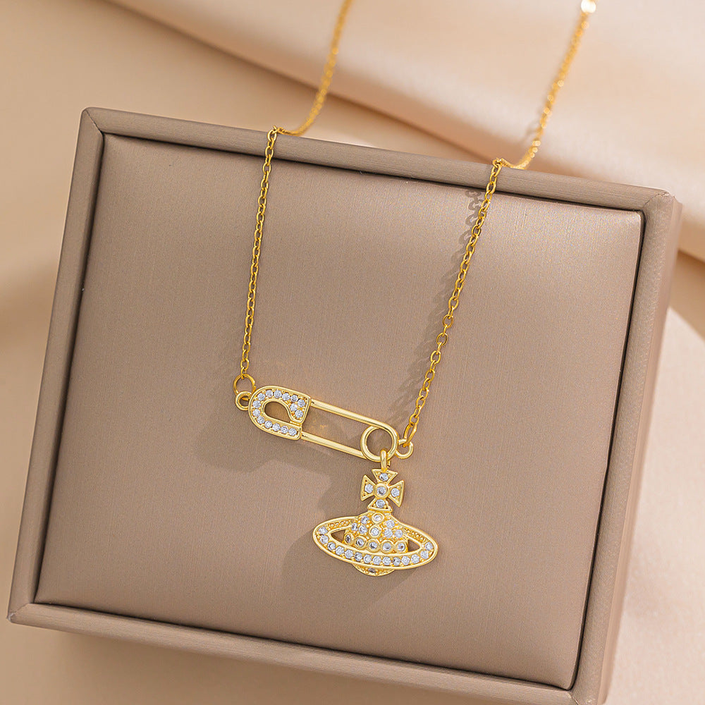Minimalist Geometric Titanium Steel Necklace for Women with Gold Plating Locket Chain Fashion Accessory