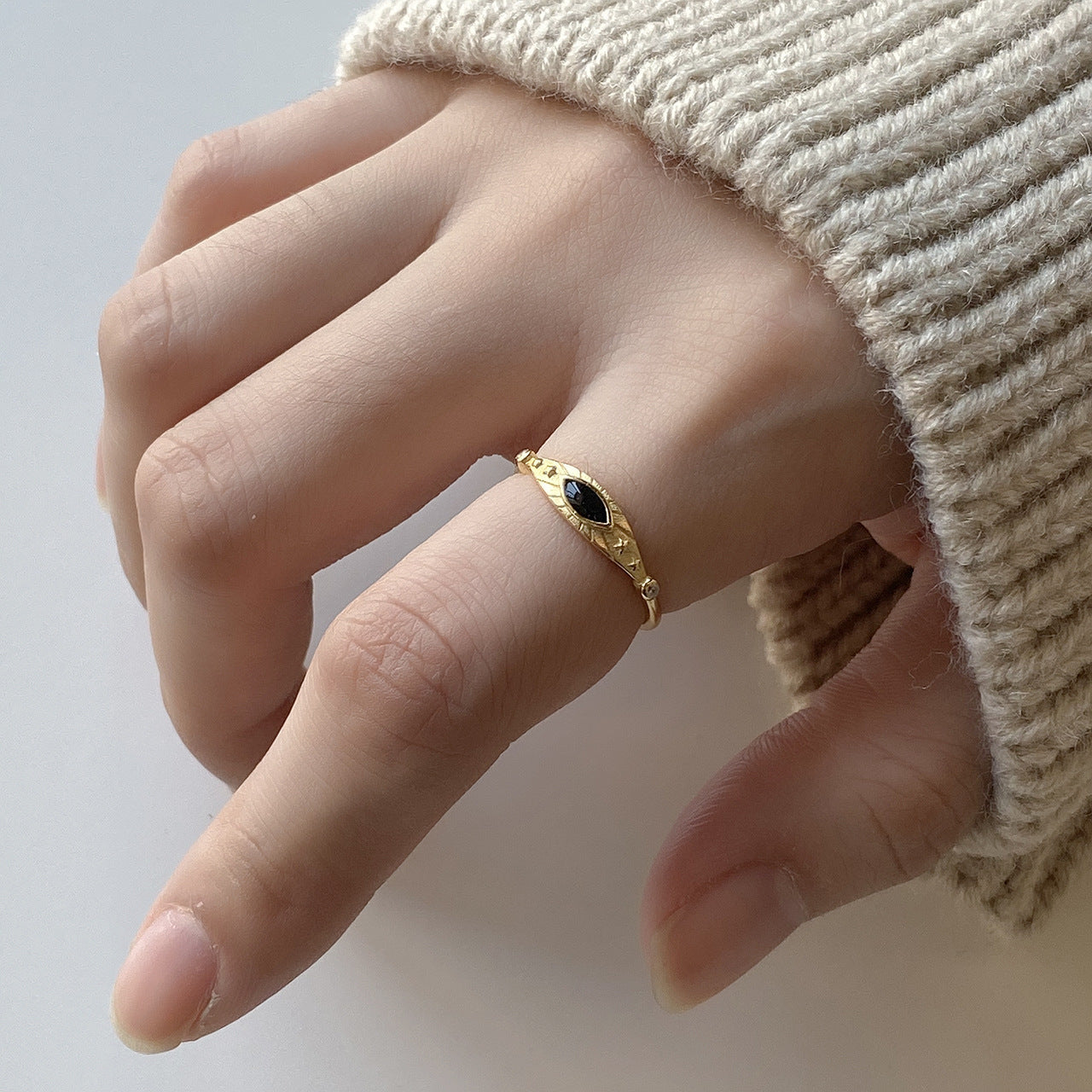 Minimalist Sweet 925 Sterling Silver Geometric Polka Dot Ring for Women