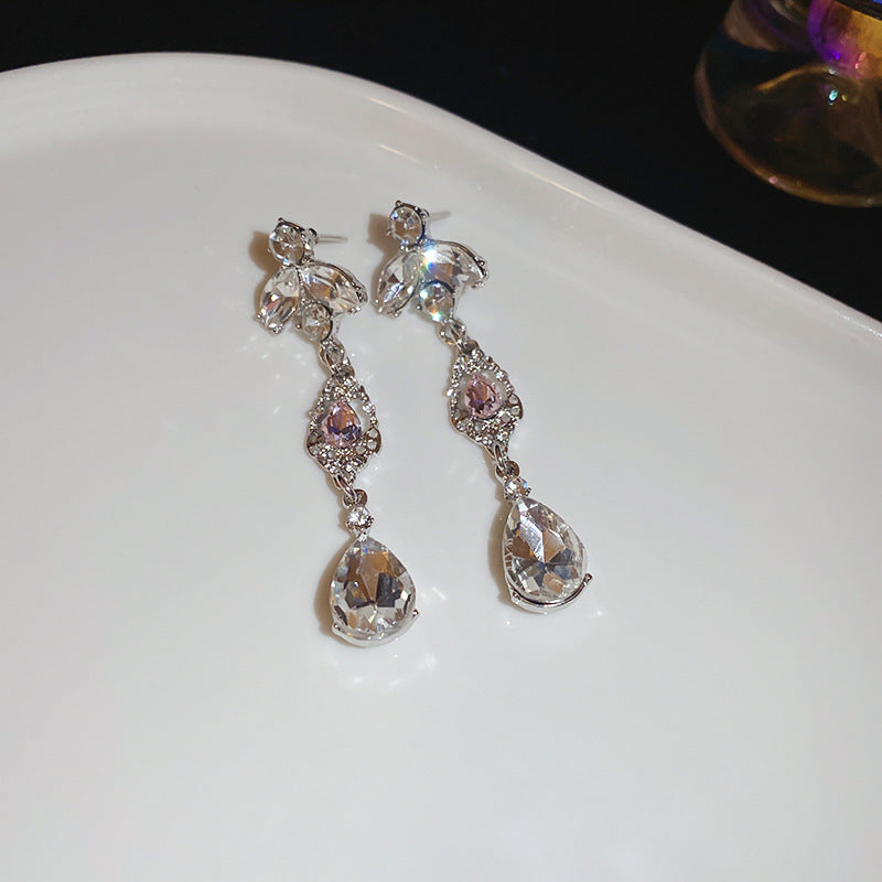 Set di collana e orecchini con pendente a goccia di strass scintillanti da donna, con catenina placcata in lega, elegante gioiello alla moda lunghezza clavicola