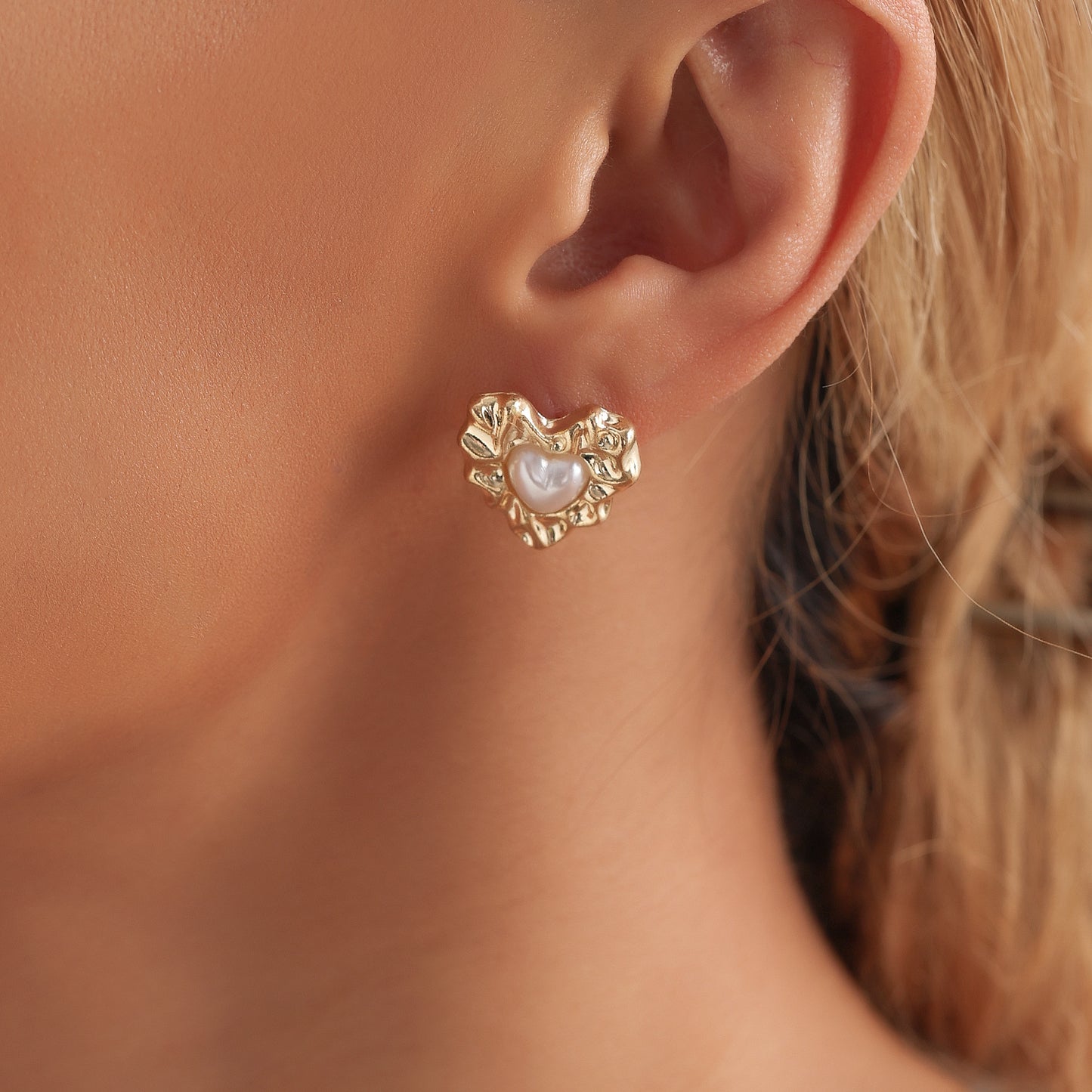 Minimalist Alloy Heart-Shaped Earrings with Pearl-Like Finish and Plated Surface for Women