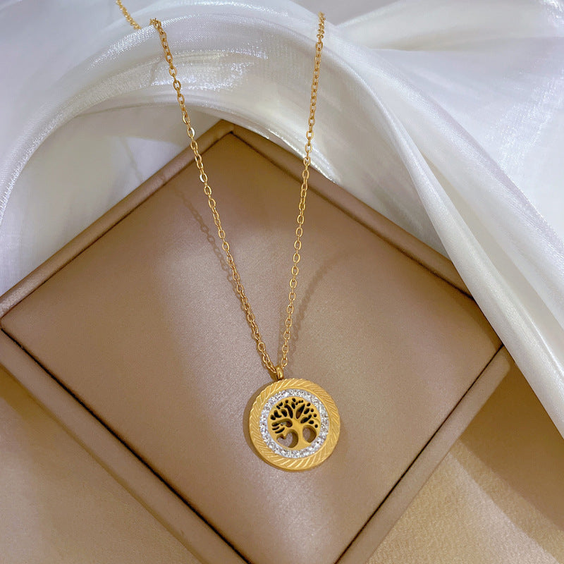 Collana pendente con albero della vita minimalista da donna in acciaio al titanio con placcatura in oro, delicata catena per clavicola