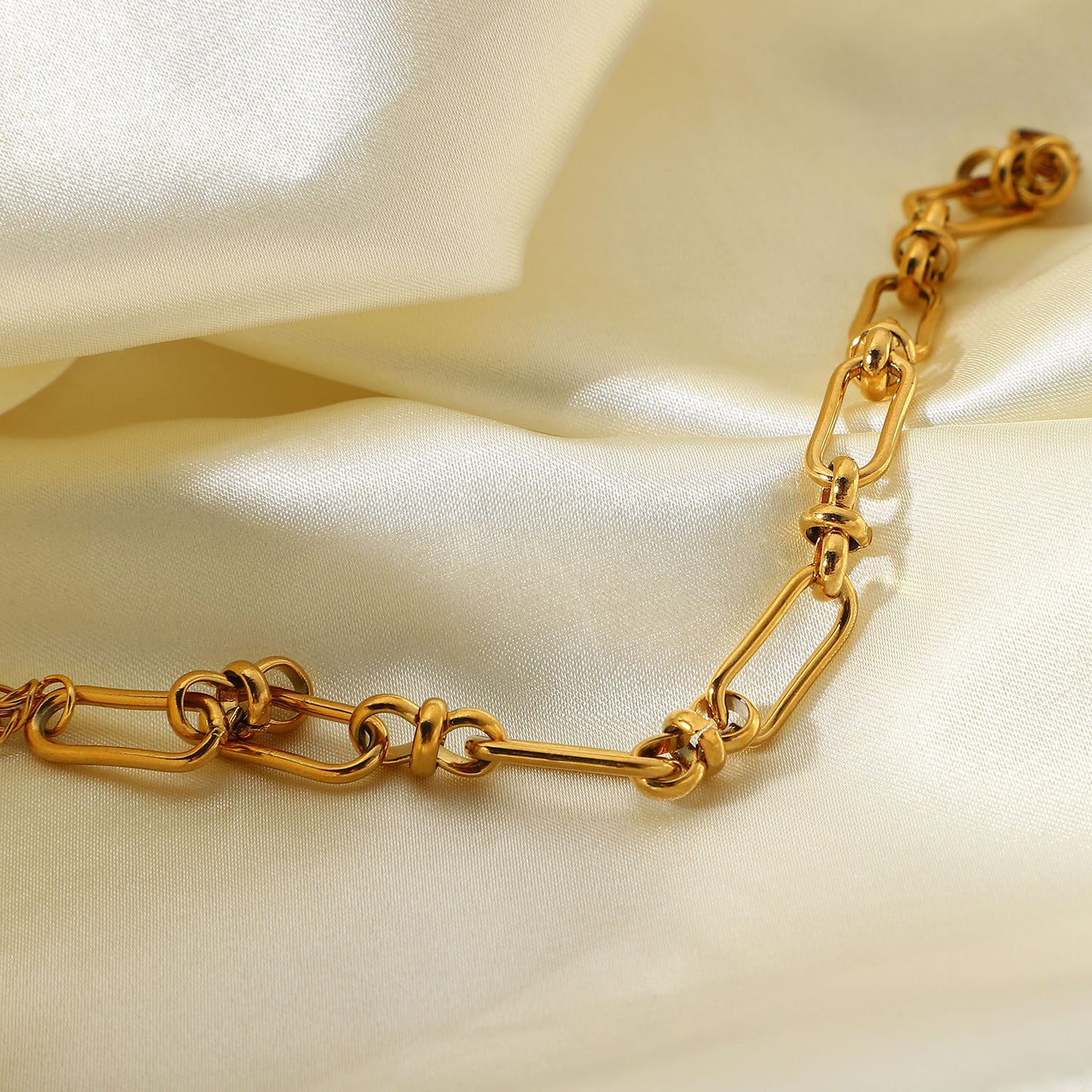 INS Style Geometric Stainless Steel Bracelet with Cross Clasp Vacuum Plated in 18K Gold for Women