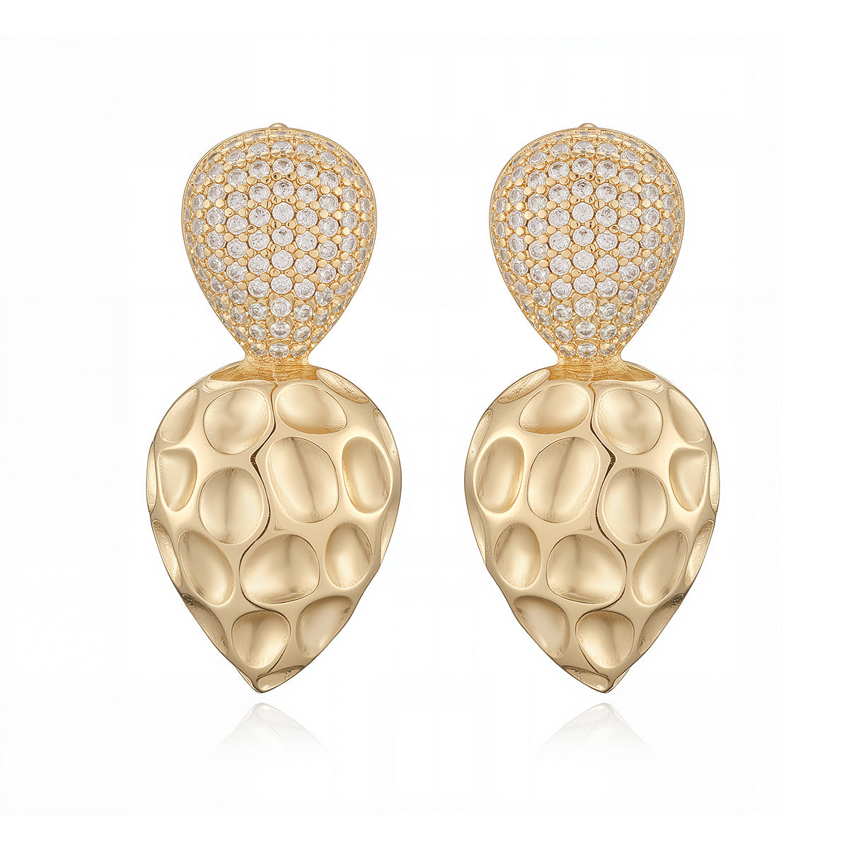 Vintage Elegant 18K Gold Plated Brass Geometric Heart Stud Earrings with Cubic Zirconia for Women