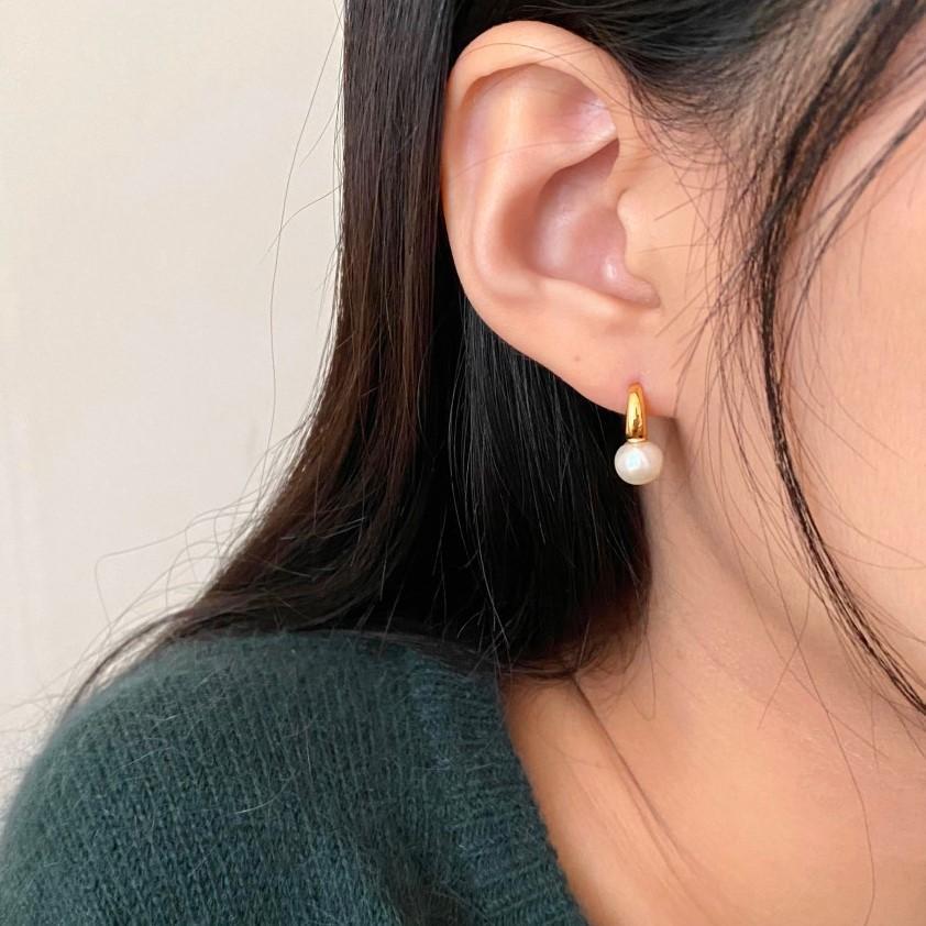 Sweet 925 Sterling Silver Teardrop Pearl Inlay Earrings