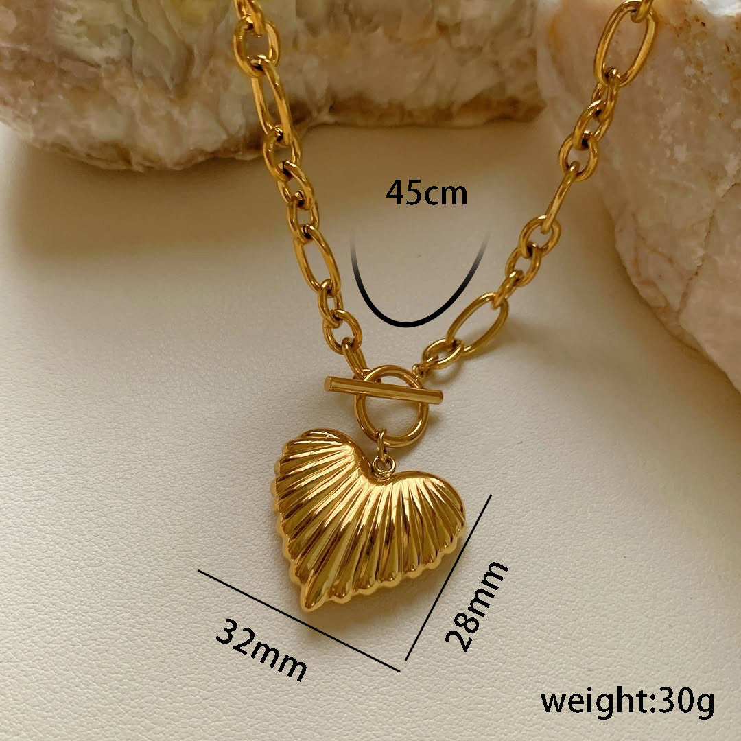 Collana con ciondolo a cuore minimalista placcato oro 18 carati con chiusura a T in acciaio inossidabile, gioielli alla moda da donna