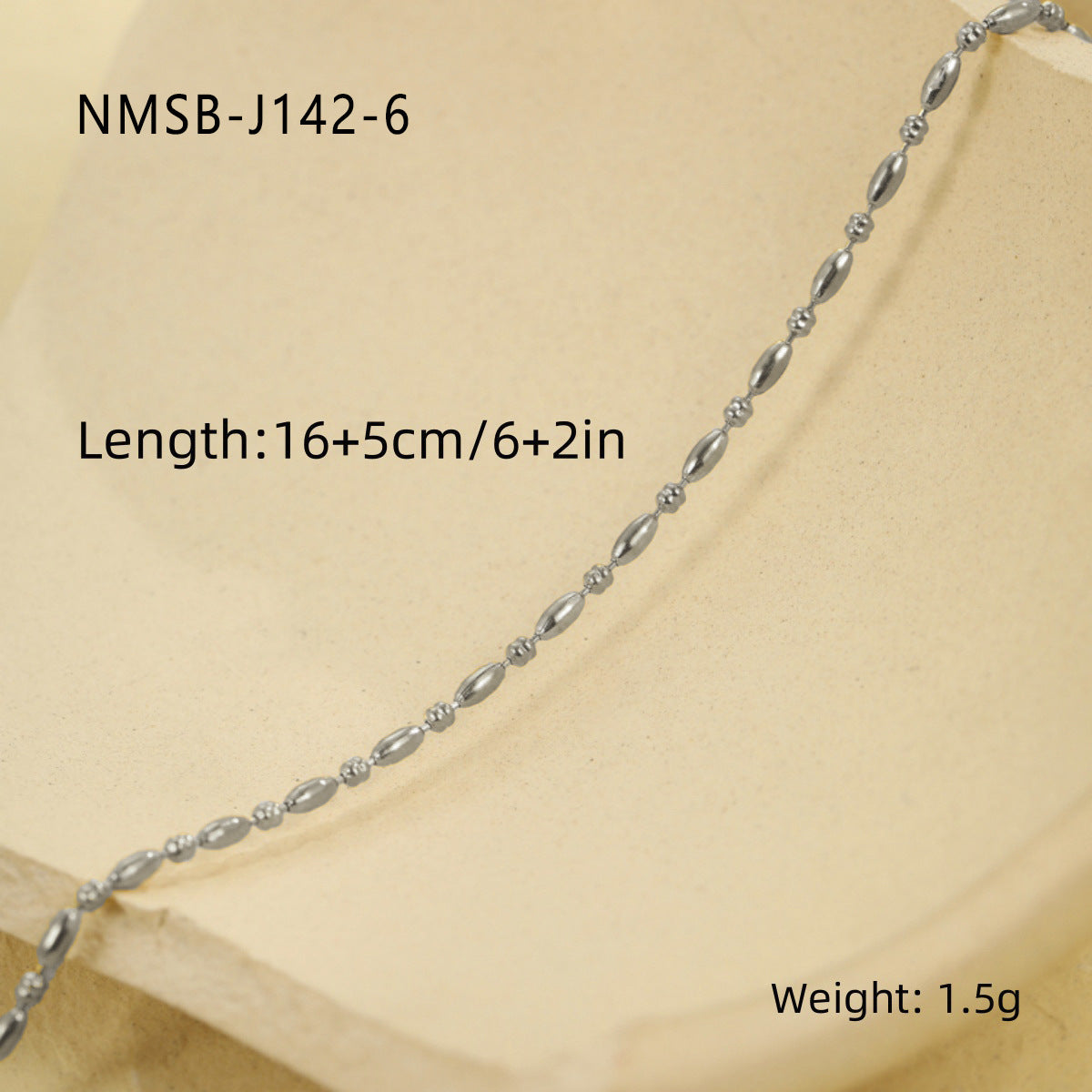 Minimalist Daisy Pearl Bracelet in Stainless Steel with Plated Finish for Women