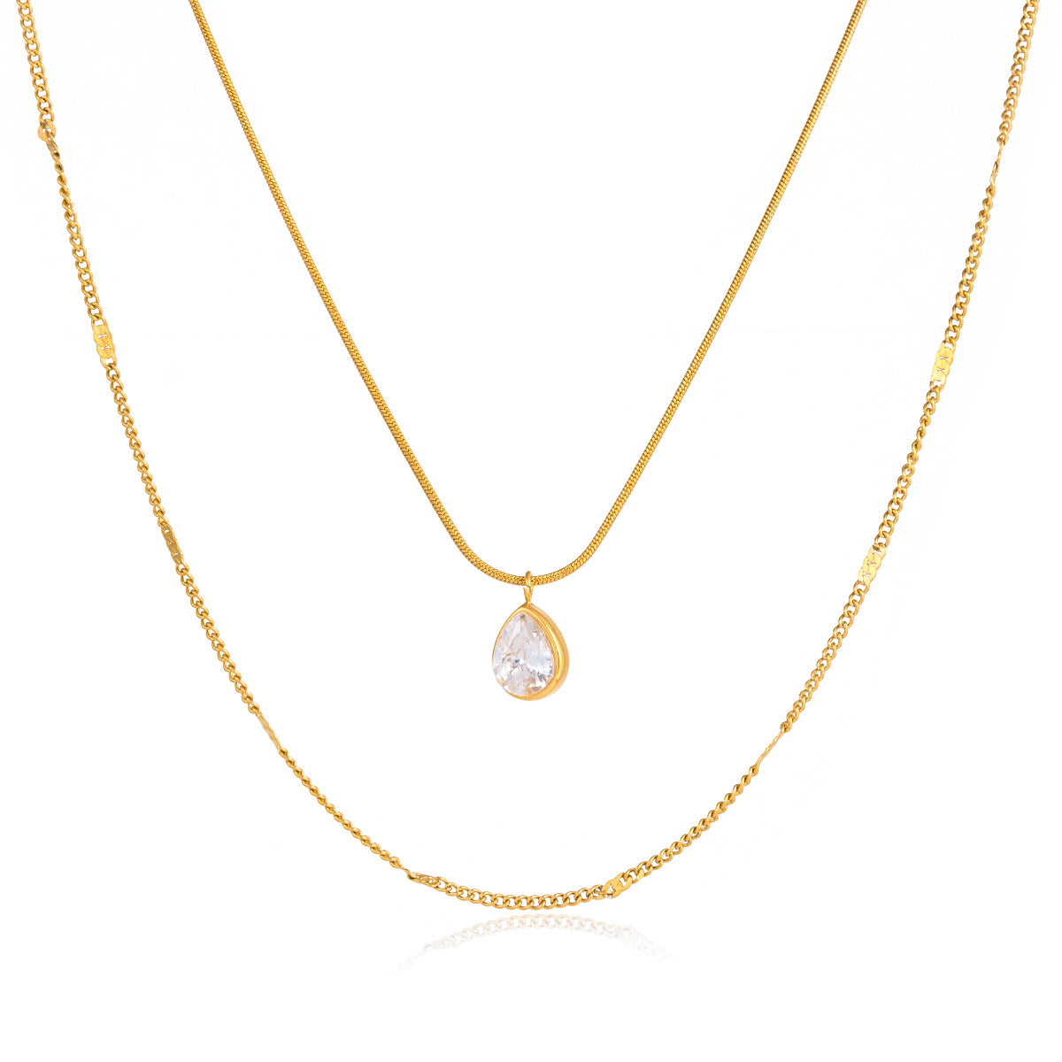 Collana pendente a triangolo geometrico da donna in acciaio al titanio con placcatura PVD in oro 18 carati catena in acciaio inossidabile