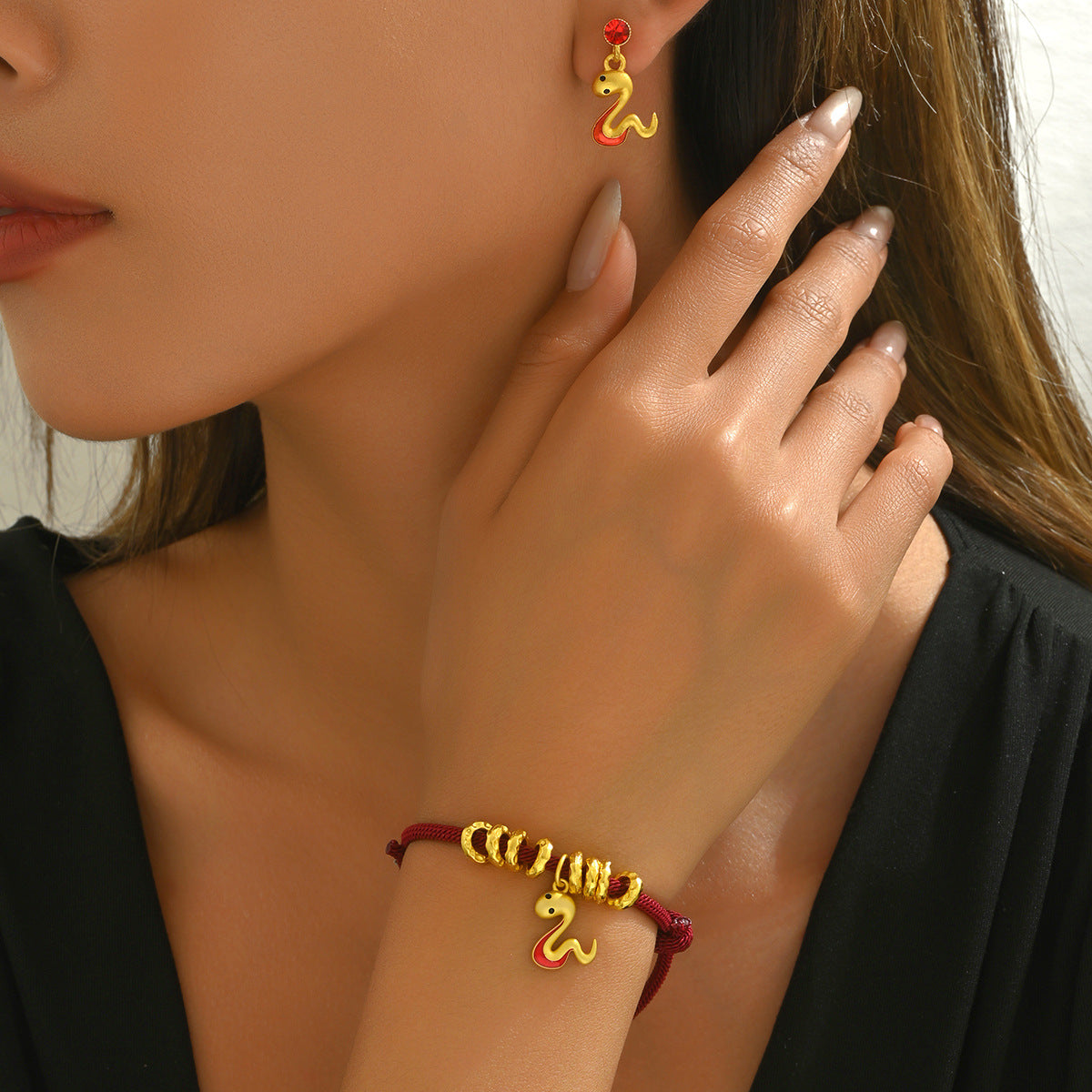 Set di Bracciale e Orecchini da Donna a Tema Animale con Serpente, Decorazioni in Strass, Realizzati in Rame con Pendenti in Lega di Zinco
