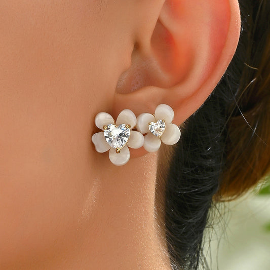 Pendientes Minimalistas Florales Geométricos con Incrustaciones de Zirconia en Acero Inoxidable para Mujer