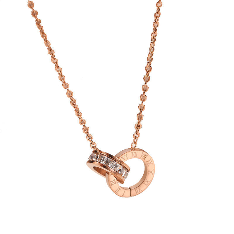 Collana in Acciaio al Titanio Geometrica alla Moda per Donna con Placcatura in Oro Rosa, Catenina Corta alla Clavicola, Gioiello Regalo