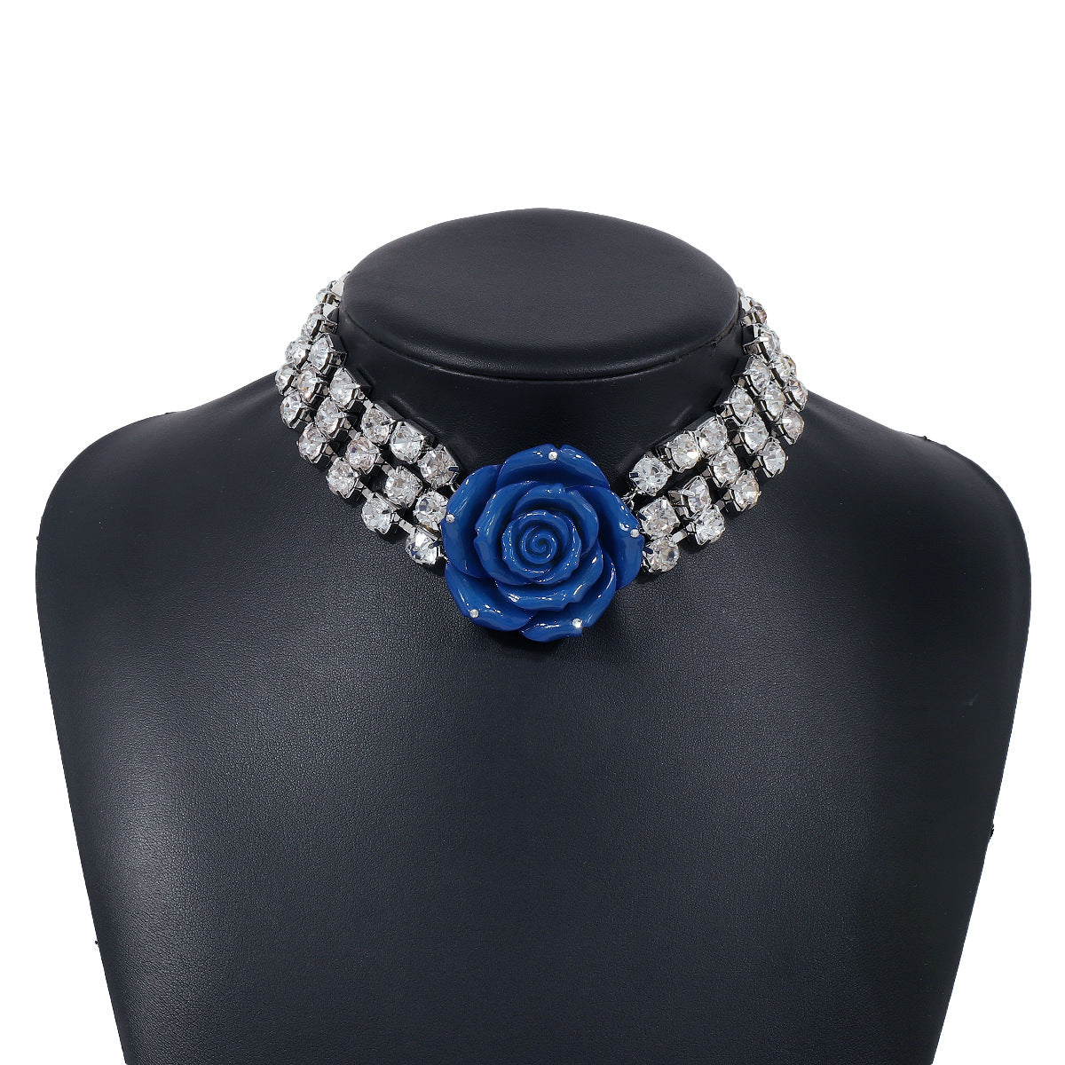 Collar con colgante de flor de rosa 3D dulce y atrevido con incrustaciones de diamantes de imitación sobre base de resina, cadena a la altura de la clavícula para mujer