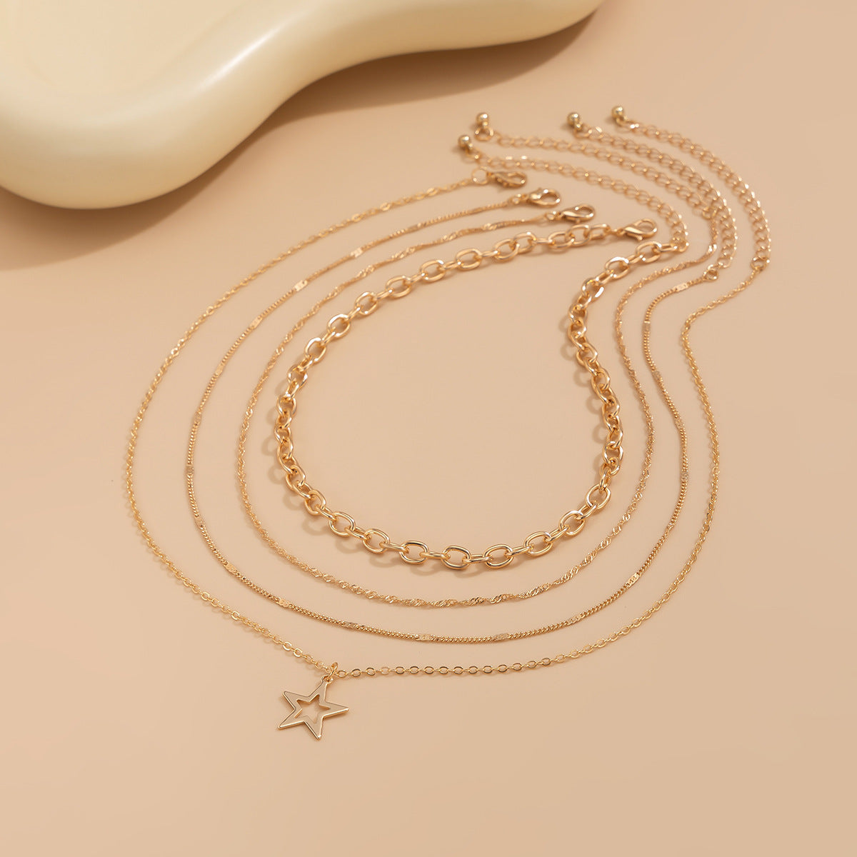 Sweet Geometric Star Zinc Alloy Plated Necklace Set for Women