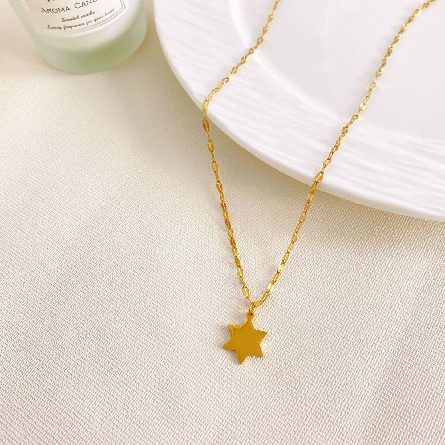 Minimalist Smooth Six-Pointed Star Titanium Steel Plated Necklace for Unisex