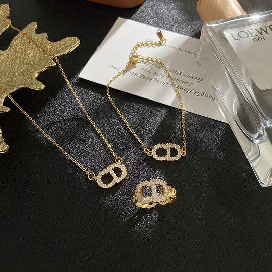 Minimalist Luxury Letter Titanium Steel Cubic Zirconia Inlay Necklace Set