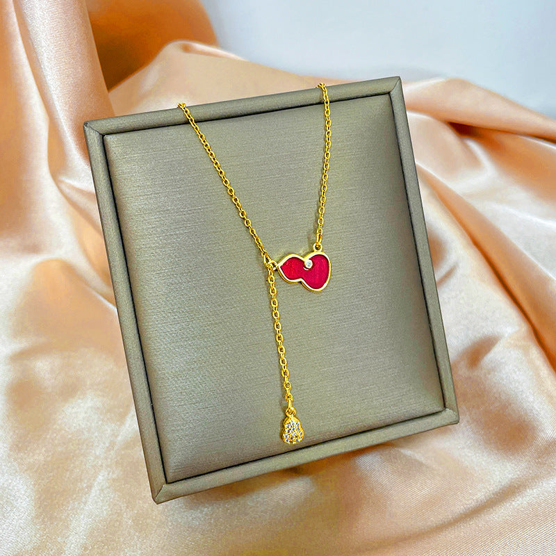 Minimalist Geometric Titanium Steel Necklace with Gold-Plated Copper Pendant and O-Chain for Women