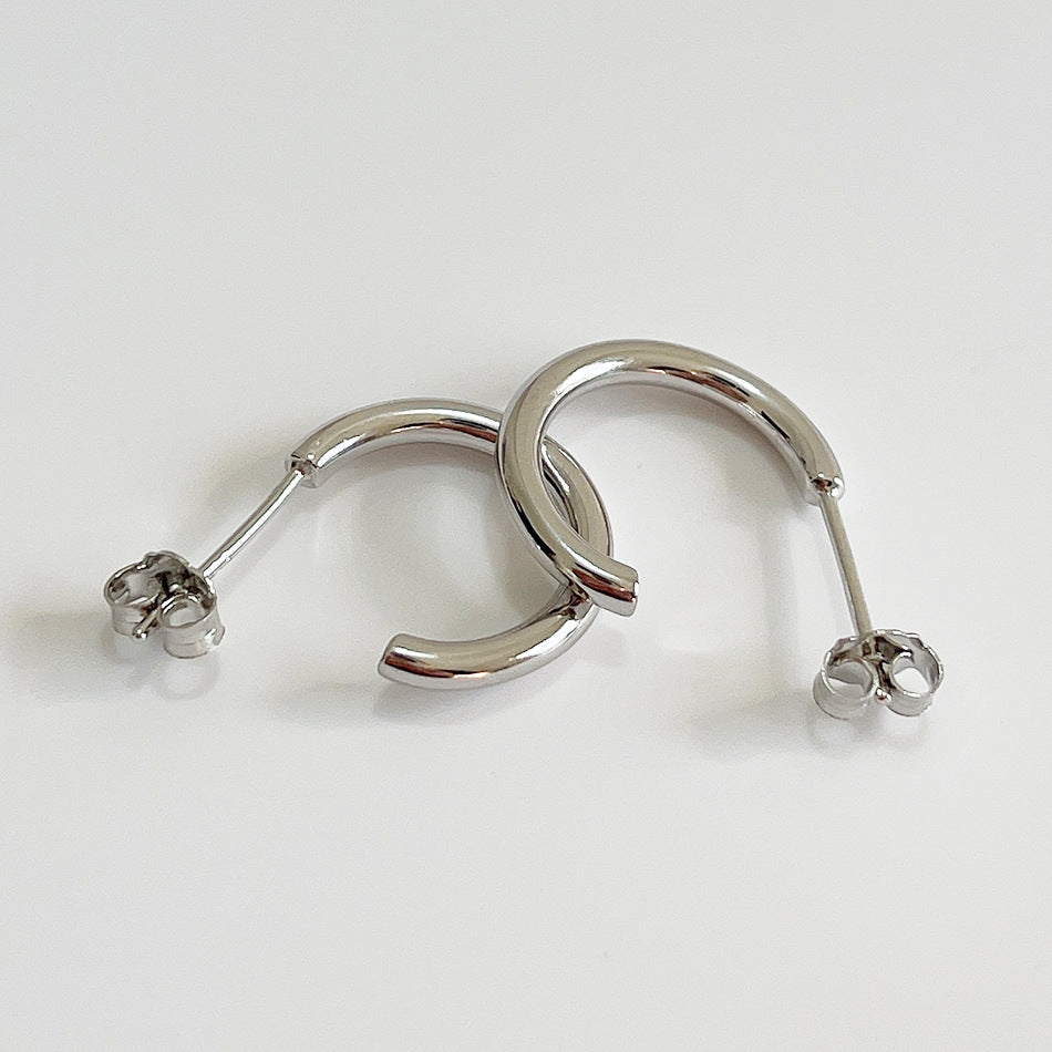 Orecchini a perno geometrici a semicerchio in argento sterling 925