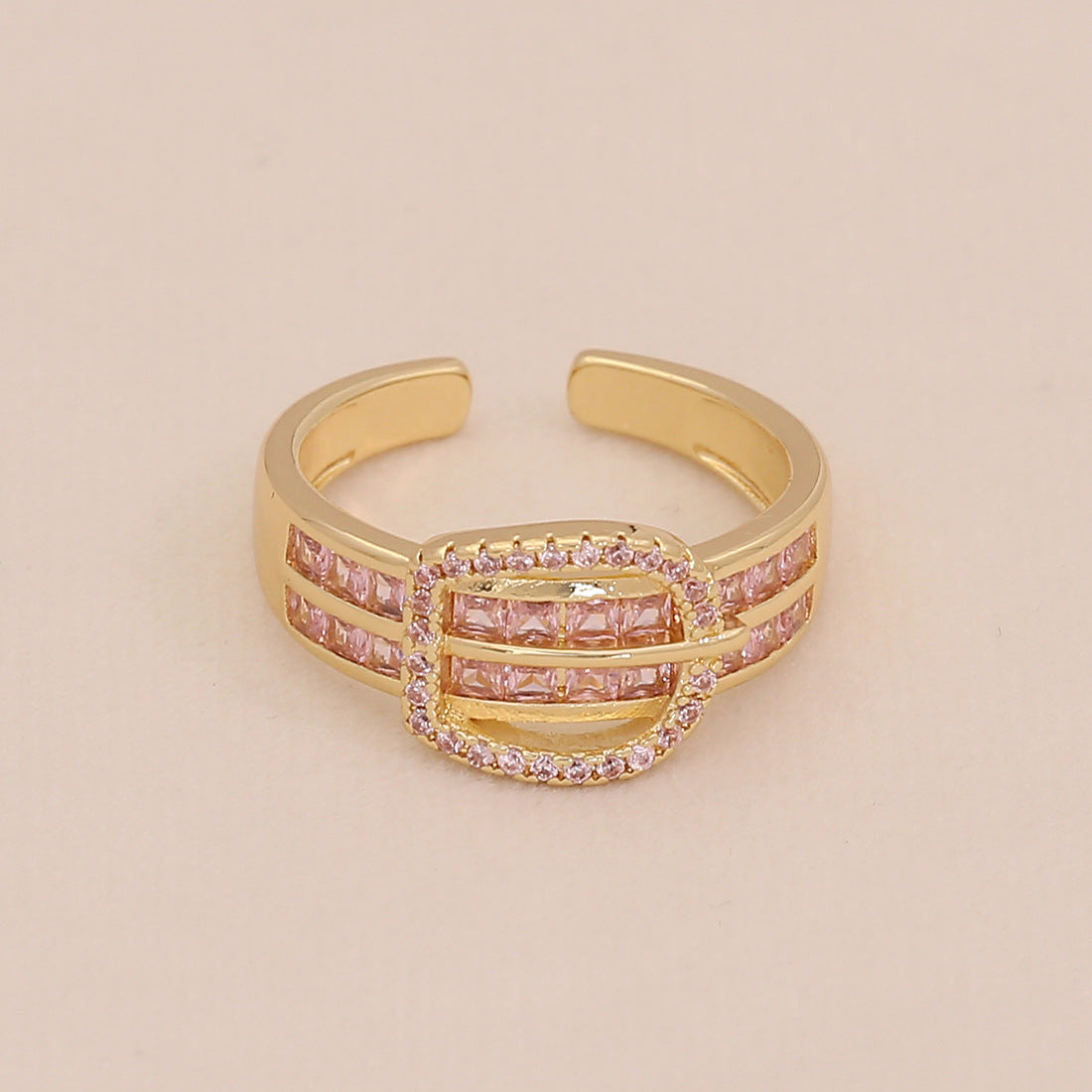 Fashionable Heart-Shaped and Bowknot-Designed Copper Ring with Cubic Zirconia Inlay for Women