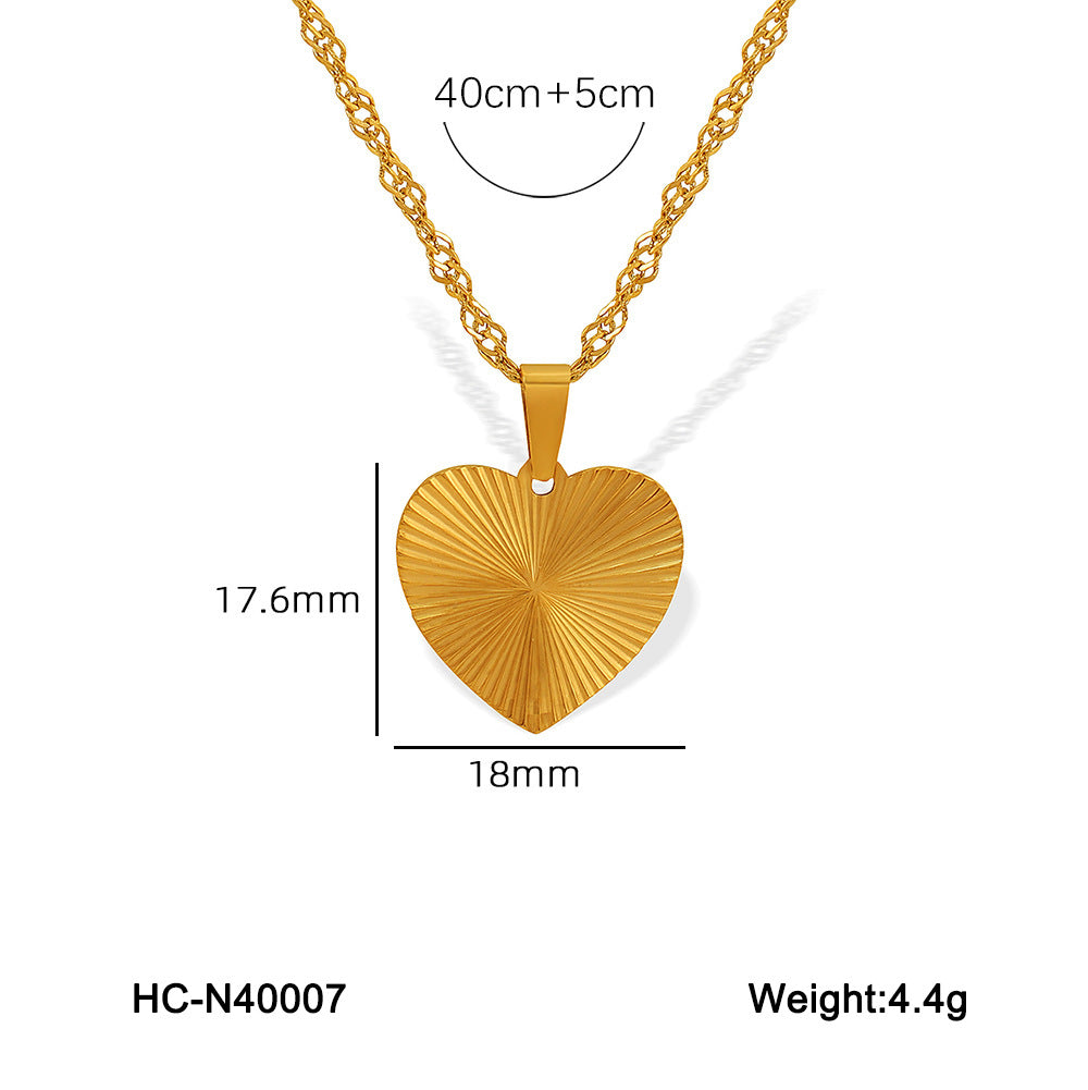 Minimalist Heart-Shaped Titanium Steel Necklace with Electroplated Finish for Women