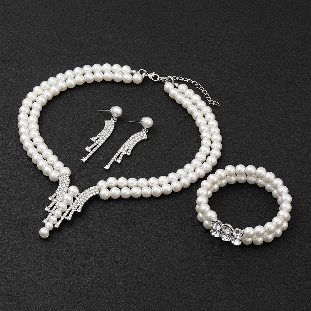 Minimalist Pearl Necklace Set with Rhinestone Pendant, Round Glass Pearls, Plated Finish, Snake Chain Style for Women