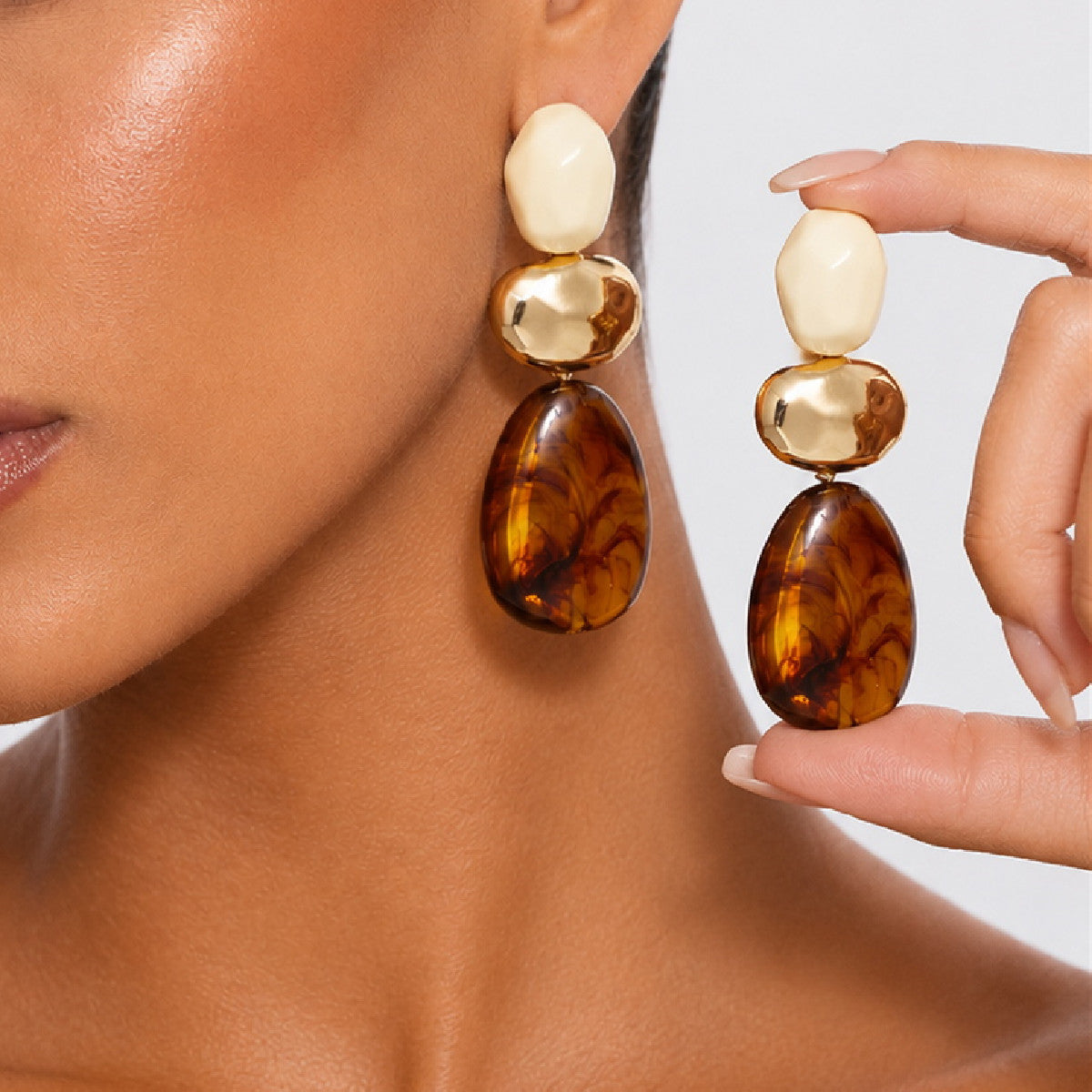 Vintage Gradient Geometric Oval Zinc Alloy Plated Earrings for Women