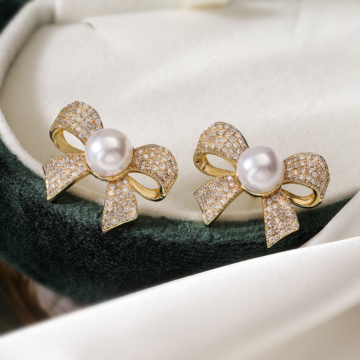 Elegant Bow-Shaped Copper Earrings with 18K Gold Plating and Zircon Inlay for Women