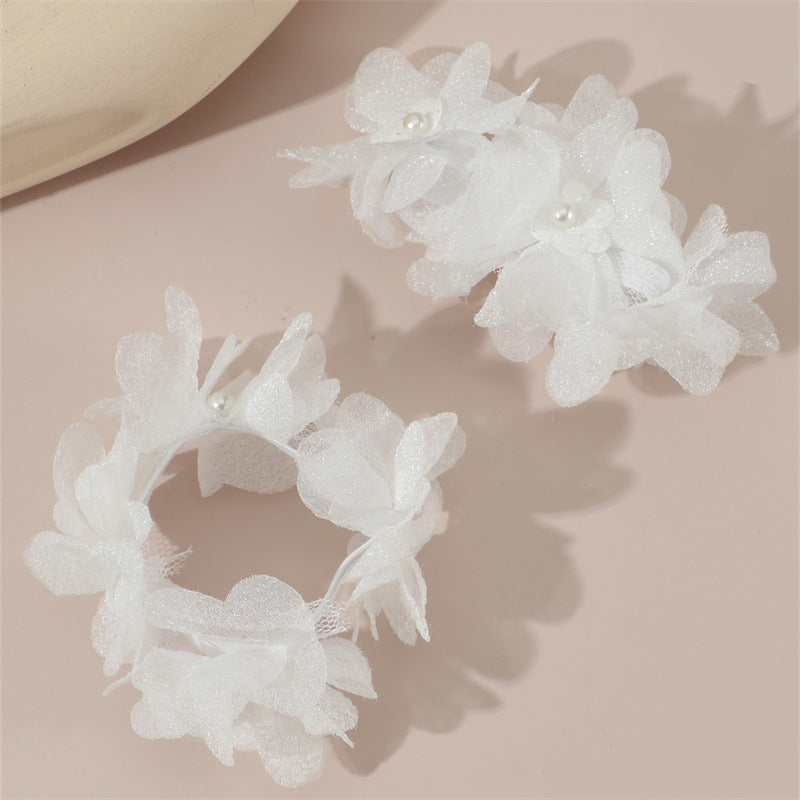 Set Minimalista di Elastici per Capelli per Bambina in Tulle Bianco con Fiori e Decorazioni di Perle